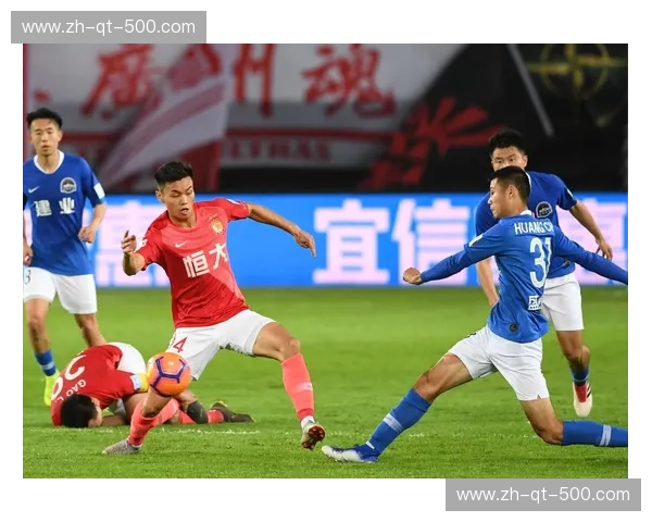 红蓝之魂的对垒:当恒大青春风暴遇见昆山雄心,足协杯的豪情战歌